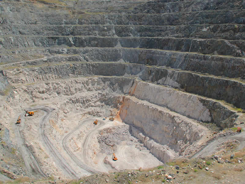 压覆重要矿产资源调查报告